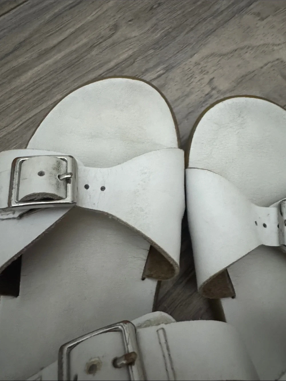 FootMates White Buckle Leather Sandals 12 Velcro